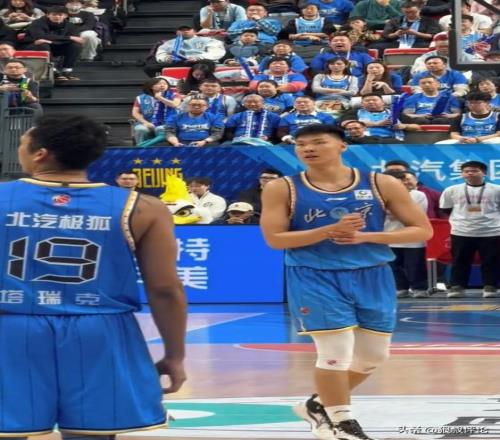 黄健翔热议,谢晖战术调,是否持续施,爱游戏app,爱游戏官网,爱游戏体育官网,爱游戏体育app